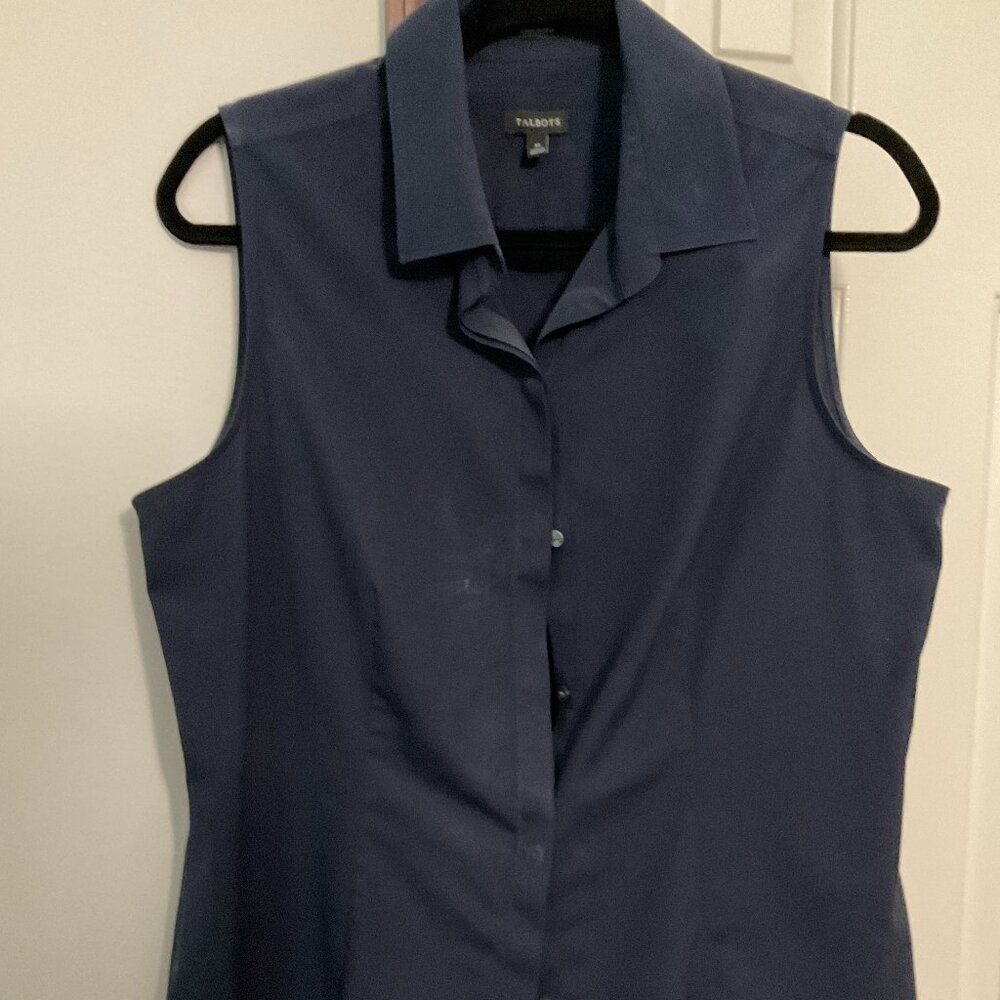 Navy Talbot's sleeveless blouse